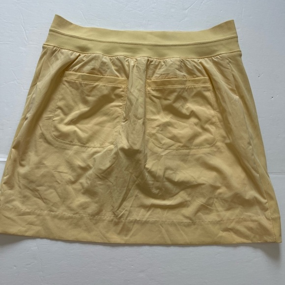 Athleta Brooklyn Skort 16” Yellow Size 6 - Picture 2 of 10